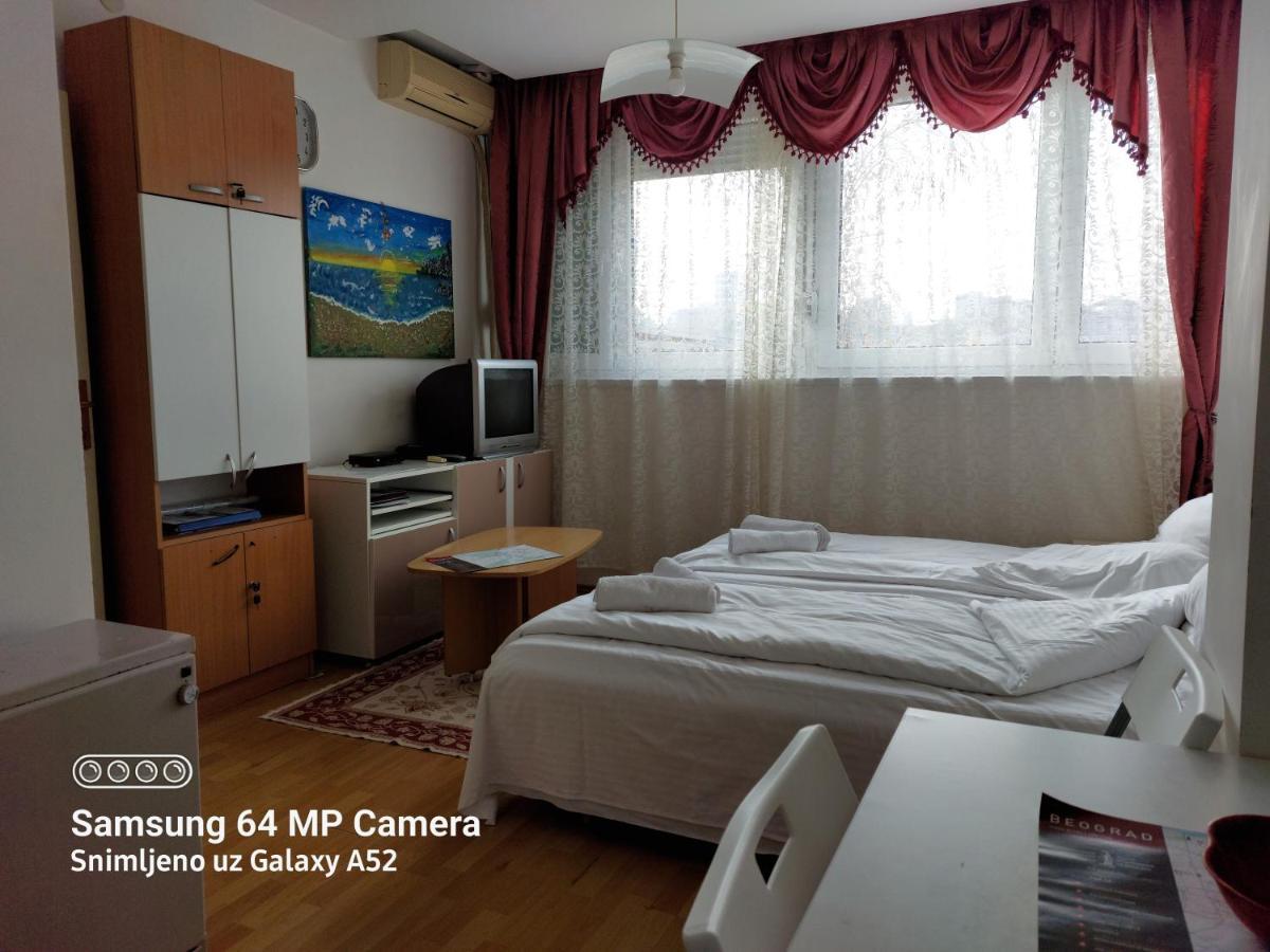Apartment Daca Stan Beograd Bagian luar foto