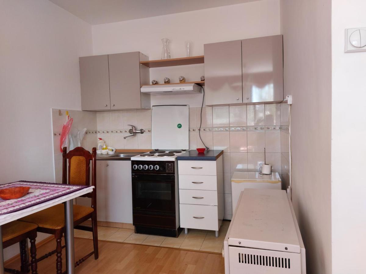 Apartment Daca Stan Beograd Bagian luar foto