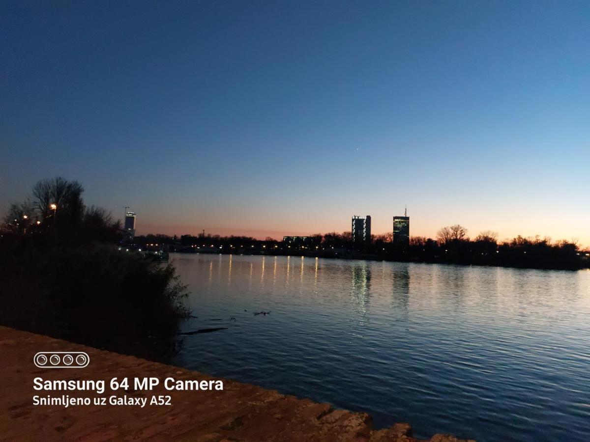 Apartment Daca Stan Beograd Bagian luar foto